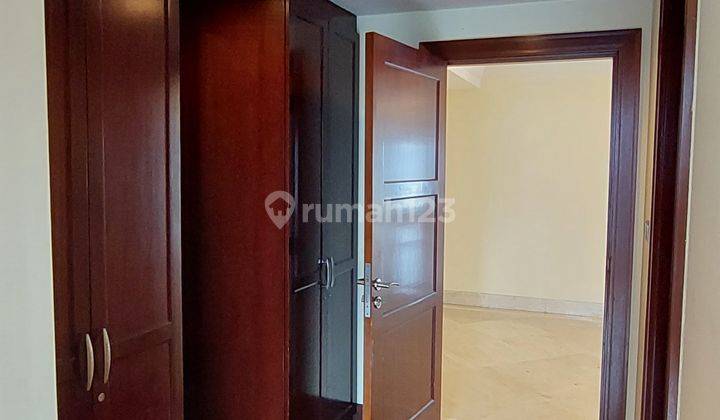 Apartemen SCBD Suites 3BR + Study Size 350m