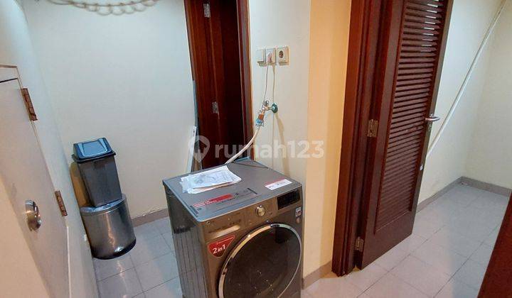 Apartemen SCBD Suites 3BR + Study Size 350m