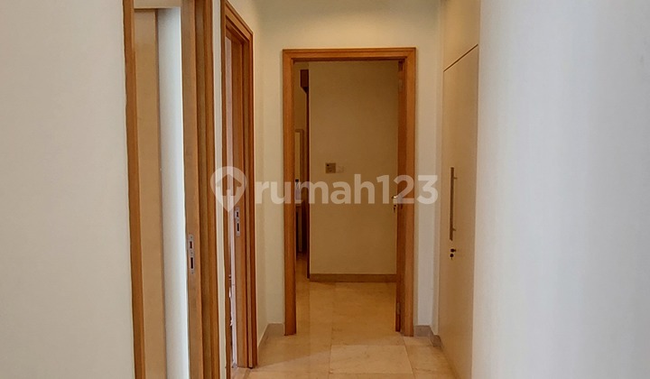 Murah Apartemen Senayan Residences 3BR 165m View Pool