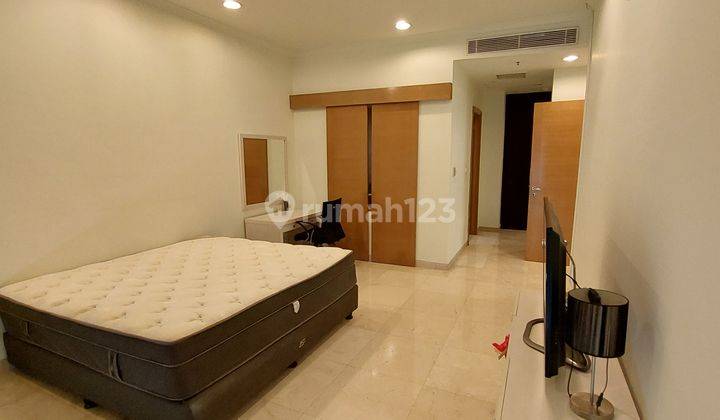 Murah Apartemen Senayan Residences 3BR 165m View Pool