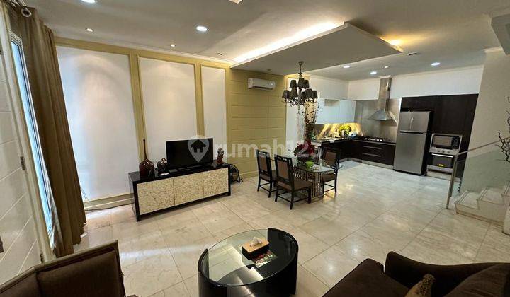 Townhouse Senayan Residence 3 Lantai Bagus Siap Huni 2