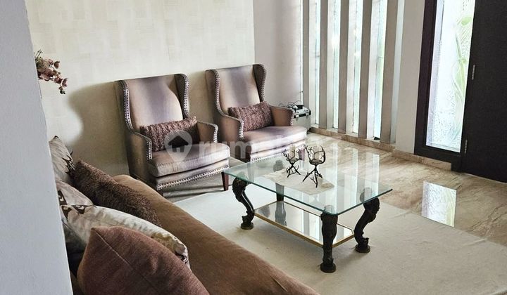 Rumah Graha Famili Modern Minimalist 2