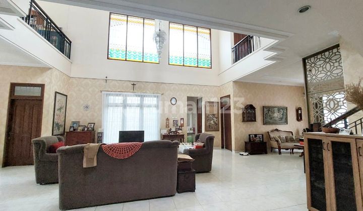 Pakuwon Indah VBI Mediterranean style house 2