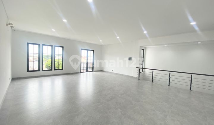 Jual Rumah  CitraLand Villa Taman Telaga 1  American Modern 2