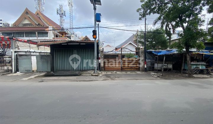Tanah komersial sby pusat jl.pandegiling