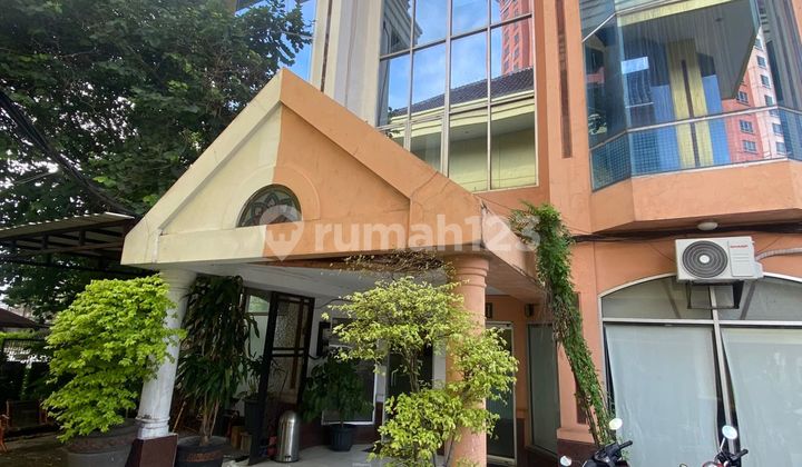 Jual/sewa ruko taman beverly sby barat Jual/sewa ruko taman beverly sby barat