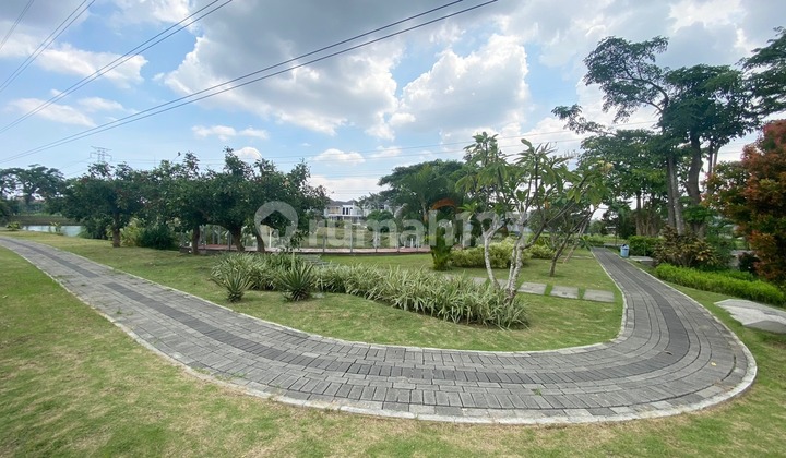 ROYAL RESIDENCE CANAL PARK HOUSE 2