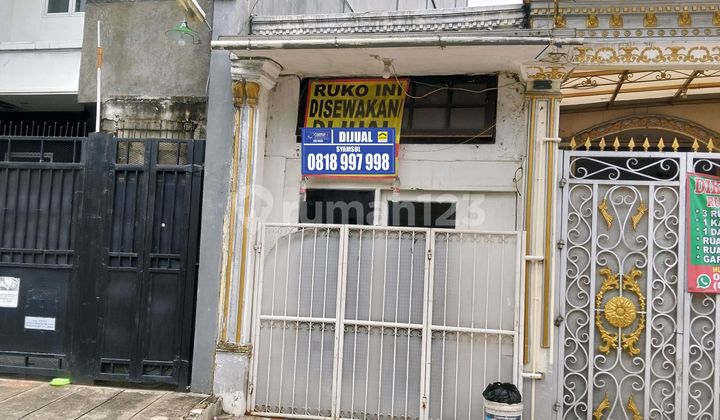 Dijual Kios Murah Dipetukangan Selatan Dekat ke Kampus Stie Bhakti Pembangunan Dijual Kios Murah Dipetukangan Selatan Dekat ke Kampus Stie Bhakti Pembangunan