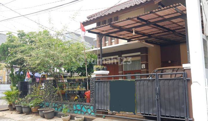 Dijual Bintaro Rumah Huk 2 Lantai 2 Lantai SHM 1