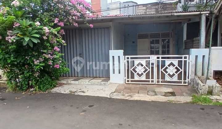 Affordable in Spacious Land at Bintaro Indah Villa