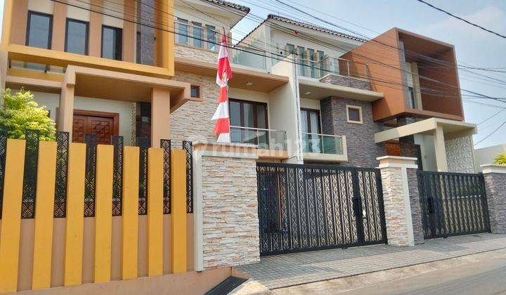 Rumah Baru 3 Lantai Di Petukangan Selatan/Pesanggrahan Jakarta Selatan 1