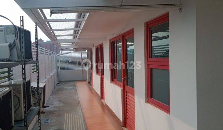 Ruko Semi Furnished di Terogong, Jakarta Selatan 216 m Bagus SHM. Han 1