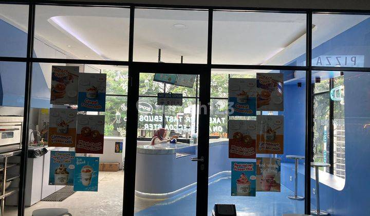 Ruang Usaha Park 8 Boulevard Bintaro Ex Ice Cream Shop 1