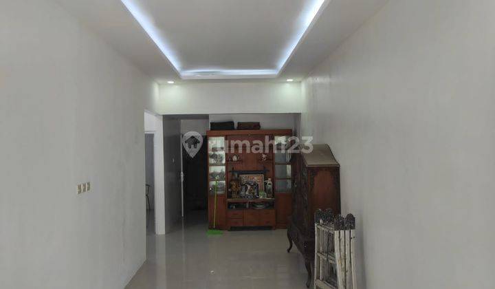 Rumah Bagus Semi Furnished SHM di Jurangmangu, Tangerang 2