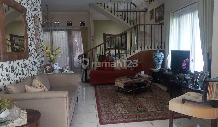 Rumah 2 Lantai Bagus Semi Furnished SHM Jurangmangu  2