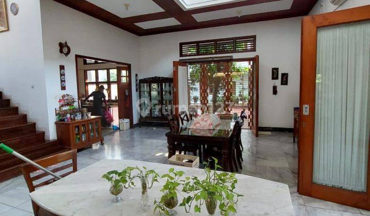 Rumah 2 Lantai Bagus Semi Furnished SHM Bintaro Sektor 5 1