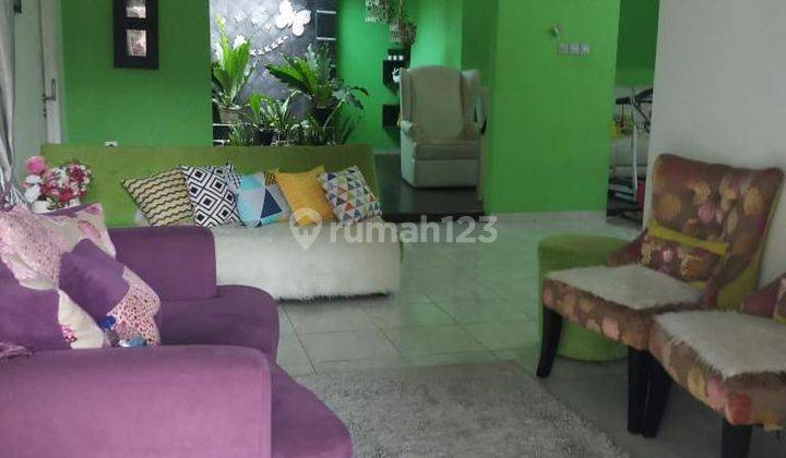 Rumah 2 Lantai Bagus Semi Furnished SHM di Japos Ann 2