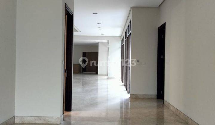 Disewakan Rumah Mewah 2 Lantai Semi Furnished Pondok Indah, Jakarta Selatan Sel 2