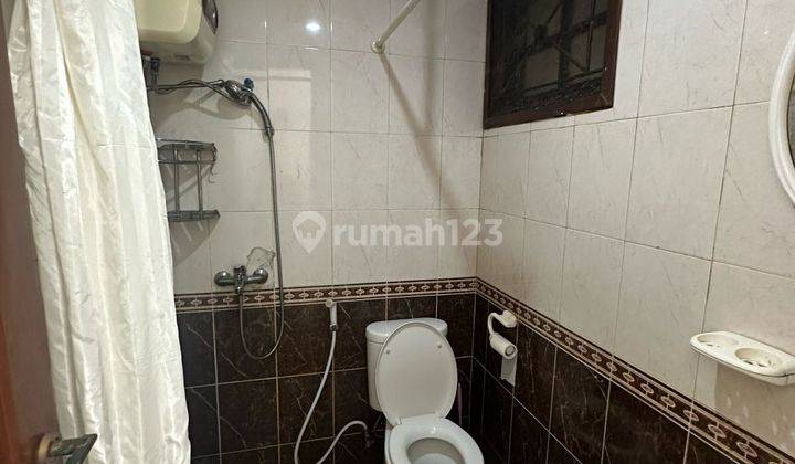 Rumah Kontrakan Bintaro, Tangerang Selatan 2