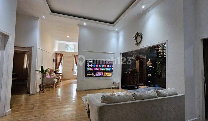 Rumah Cantik Bangunan 1,5 Lantai SHM di BSD Griya Loka, Tangerang. An 2