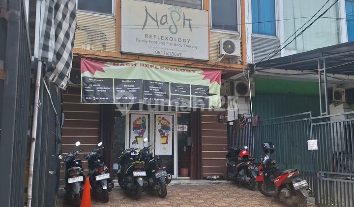 Ruko Komersial 3 Lantai Dekat Akses Tol di Tebet Jakarta Selatan Ruko Komersial 3 Lantai Dekat Akses Tol di Tebet Jakarta Selatan