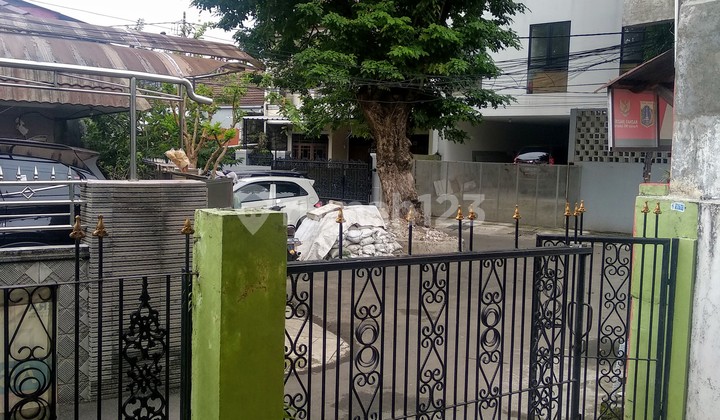 Beli Tanah Bonus Rumah,  Lokasi Depan Taman 6