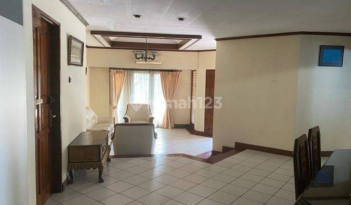 Rumah 2 Lantai Shm, Area Premium Di Kemang - Jakarta Selatan  1