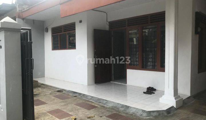 Rumah Shm, Terawat, Dekat Akses Tol, Di Tebet - Jakarta Selatan  2