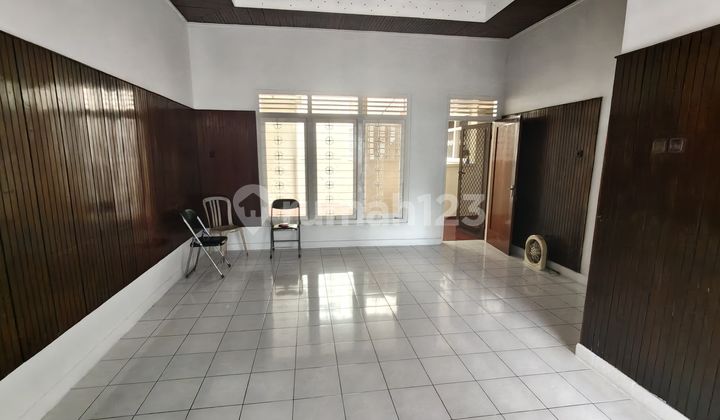 Rumah bisa Buat Kantor, Dekat Akses Tol, di Tebet Jakarta Selatan 2