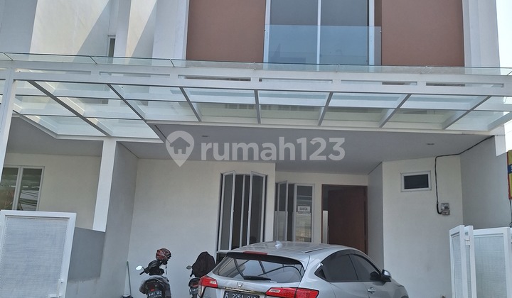 Brand New 2 Lantai, Dekat Perkantoran Di Pejaten Jakartaselatan