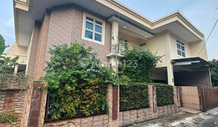 Rumah Shm Hook, Dalam Komplek, Di Kalibata  - Jakarta Selatan  1