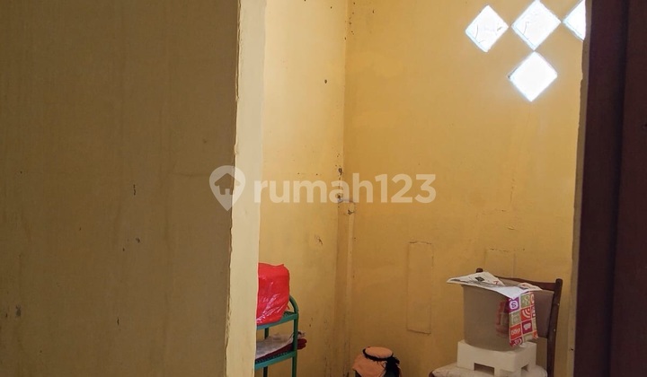 200 Jutaan Exit Tol Borr Kayumanis