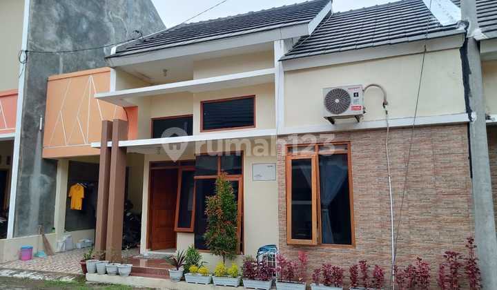 Rumah Baguscolomadu Dekat Hotel Alana Rumah Baguscolomadu Dekat Hotel Alana