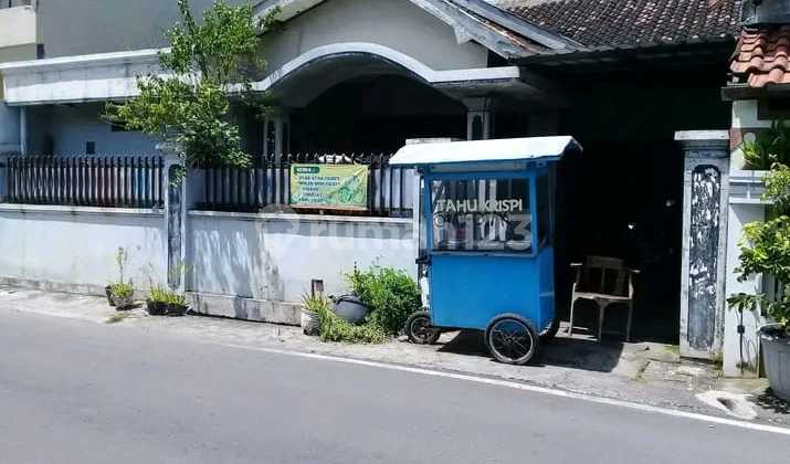 Taruma Negara Strategic House in Banyuanyar Solo 2