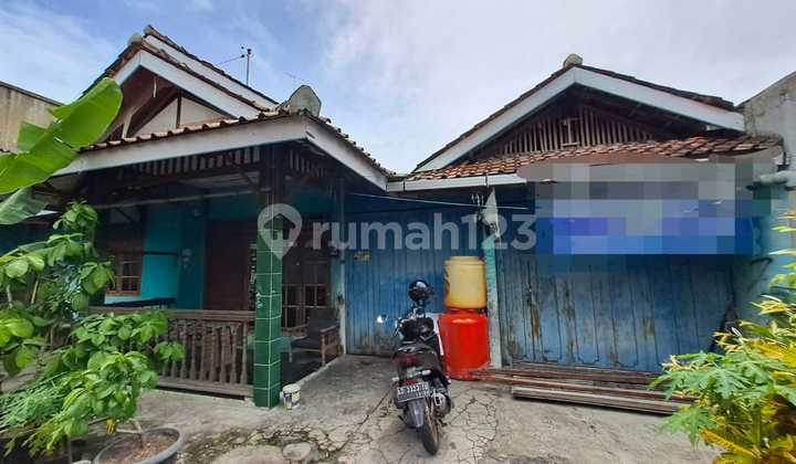Rumah Besar Hanya 2 Menit Dari Kampus Uns 2
