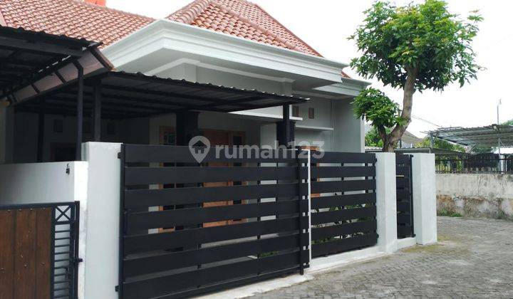 Rumah Baru, Timuran Prawirotaman, Dekat Kota, 10 Menit Ke Malioboro Semi Furnished di Timuran, Mergangsan Rumah Baru SHM - Sertifikat Hak Milik 2