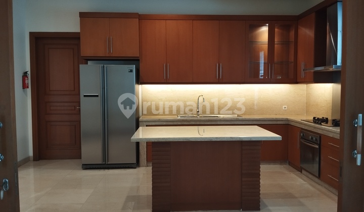 Luxury House For Rent In South Jakarta Pejaten Kemang, $4500/month SHM Bagus Rumah di Jl. Pejaten Barat I, Pejaten Bar., Ps. Minggu, Kota Jakarta Selatan, Daerah Khusus Ibukota Jakarta, Pejaten 2