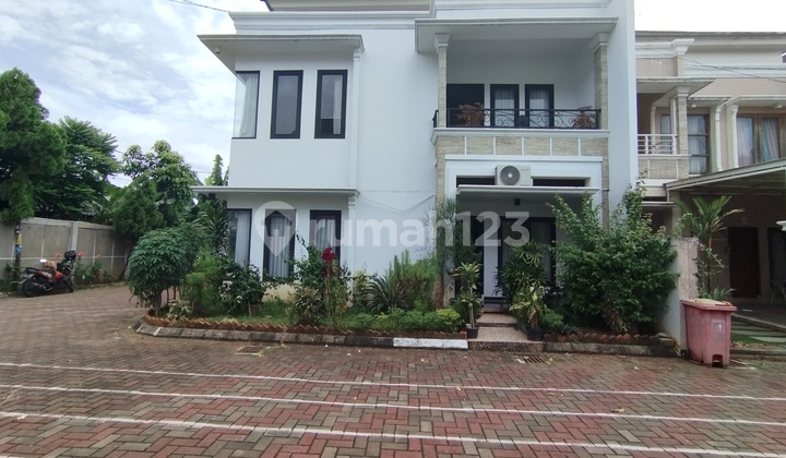 Rumah Mewah Siap Huni, Modern, Dalam Townhouse, Hook Utara Timur, Dekat Tol Brigif Dan Andara, Rumah Bagus SHM di Jagakarsa