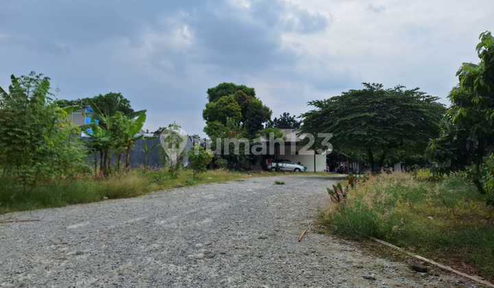 Tb Simatupang/ra Kartini, Pinggir Jalan Raya, 3300 M2, 2,2milyar/thn..