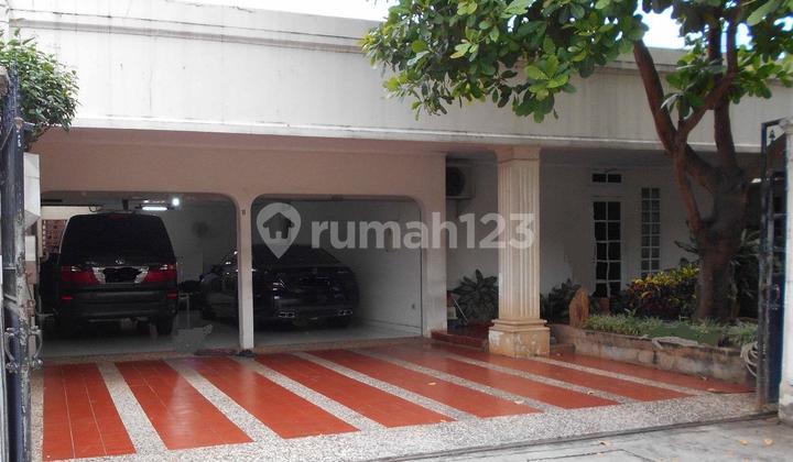 Old House in Kuningan, Behind the Australian/British Embassy, Quiet Location, Land Area 1845 M2, Rp75 Billion 2