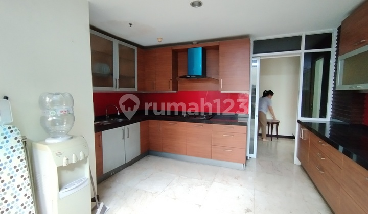 Bellagio Residences 3 Bedrooms, Combined Unit, Full City View, Middle Floor, Strata Title 2