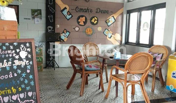 Cafe di Raya Pandaan lantai 2 tempat tinggal 1