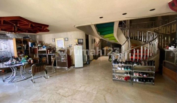 Dijual Rumah 2 Lantai Pusat Kota Surabaya Lokasi Ry. Darmo Cocok Rumah tinggal atau usaha Dijual Rumah 2 Lantai Pusat Kota Surabaya Lokasi Ry. Darmo Cocok Rumah tinggal atau usaha