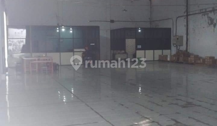For Sale Cheap Cigarette Factory Ready for Profit with Permit, Location Malang.