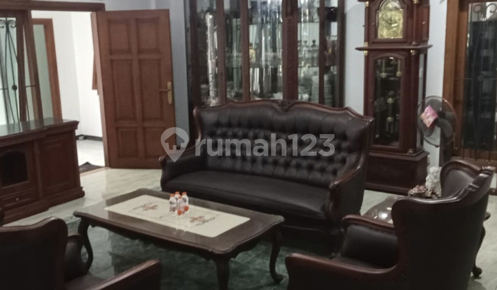 Dijual Rumah Murah 2 Lantai Plus Furnish Jati Lokasi Manyar Dekat Galaxy Mall Unair Kuliner Dijual Rumah Murah 2 Lantai Plus Furnish Jati Lokasi Manyar Dekat Galaxy Mall Unair Kuliner