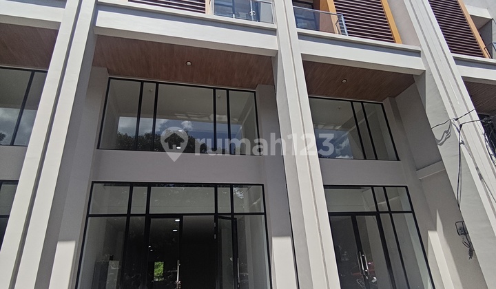 Dijual Ruko Baru 4 Lantai Bergaya Urban Konteporer Lokasi Strategis Nol Jalan Merr Dekat dengan Galaxy Mall Its Unair bisa untuk Usaha dan Tempat Tinggal Dijual Ruko Baru 4 Lantai Bergaya Urban Konteporer Lokasi Strategis Nol Jalan Merr Dekat dengan Galaxy Mall Its Unair bisa untuk Usaha dan Tempat Tinggal