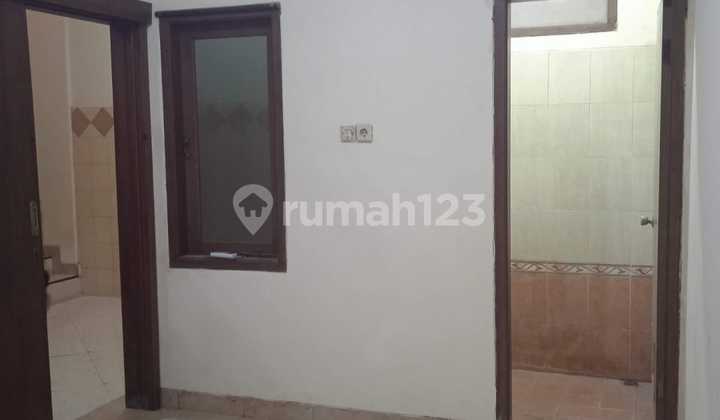 Dijual Rumah MURAH 3 Lantai Siap Huni Lokasi Peplegi Dekat Rs. Mitra Keluarga Waru Terminal Bungurasih Bandara Juanda