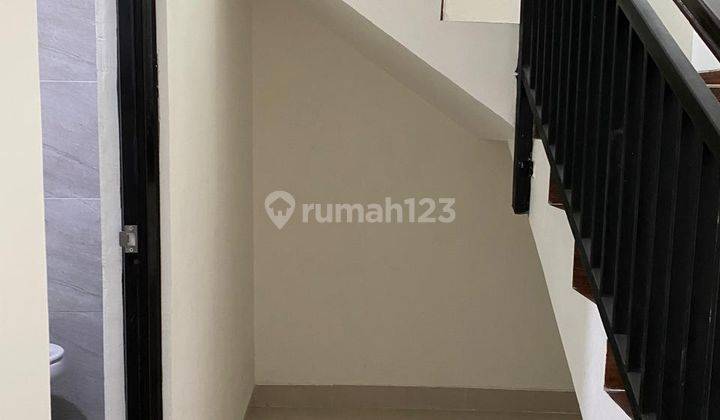 Disewakan Rumah Manyar Dekat Merr Dan Galaxy Mall 2