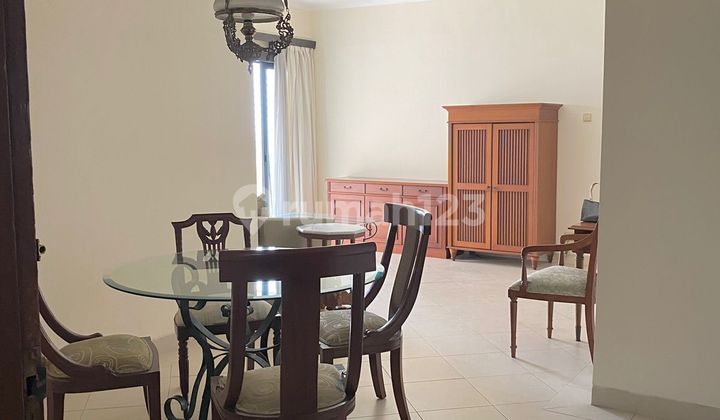 For Sale Golf Condominium Karawaci strategic location, close to Pelita Harapan University, Supermal, Siloam Hospital, toll gate, great view 2