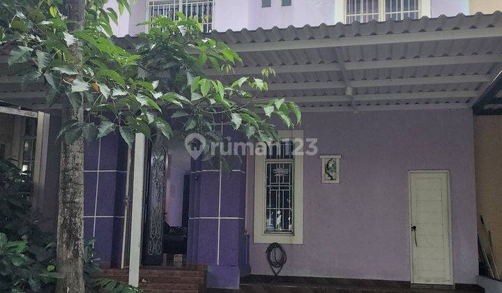 Dijual Rumah dua lantai siap huni dekat pintu tol , supermarket di Lippo Karawaci Utara 1